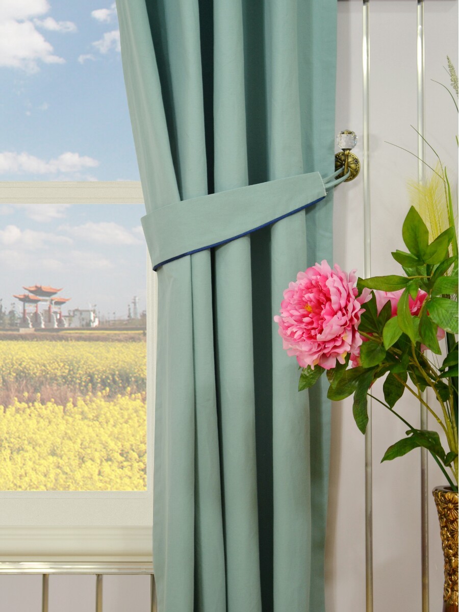 Single Curtain Rod Installation 