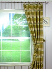 Hudson Cotton Blend Large Plaid Double Pinch Pleat Curtain