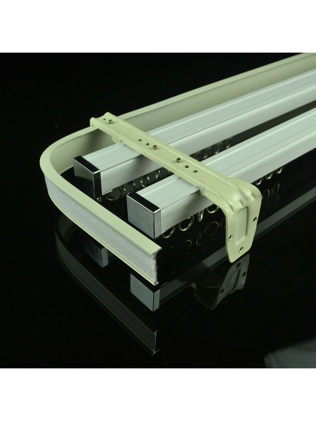 Chr7624 Wall Mounted Triple Curtain Tracks With Valance