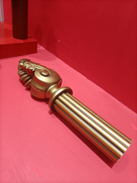 QYT60 Gold 2 Inches Diameter Custom Wood Curtain Rods With Brackets