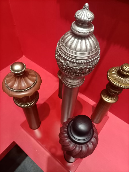 QYT71 Custom 2 Inches Diameter Wood Curtain Poles Gold Silver